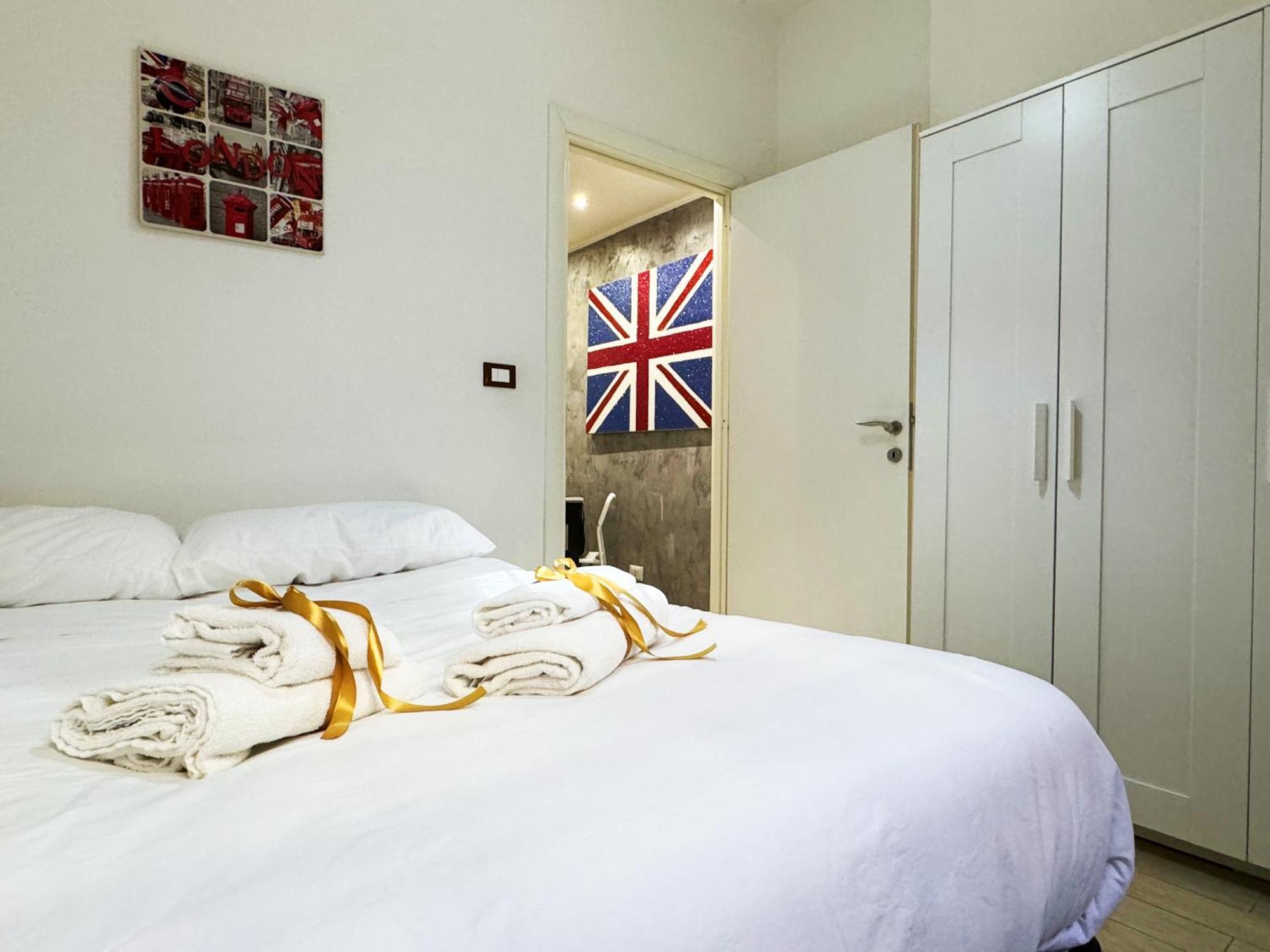Apartment Metro B - Crimson Chic Eleganza Romana *